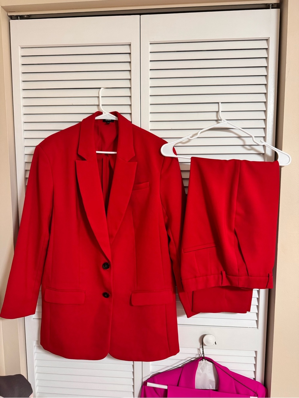 Express Red Women's Blazer and Pants Suit - Classic Tailored Two-Piece